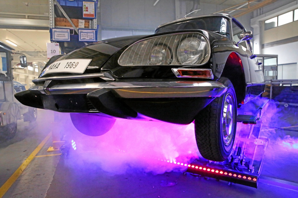 16-50-jahre-maha-matthias-becker.jpg 16-50-jahre-maha-matthias-becker.jpg